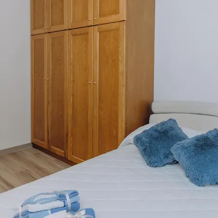 Modianus Vico Equense