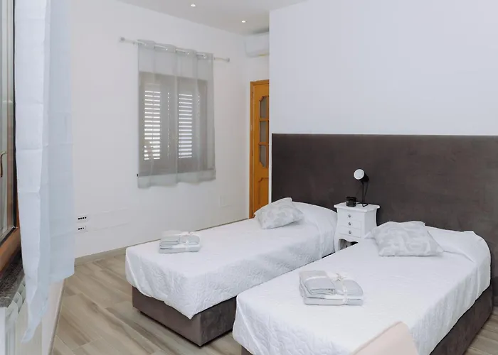 Modianus Vico Equense